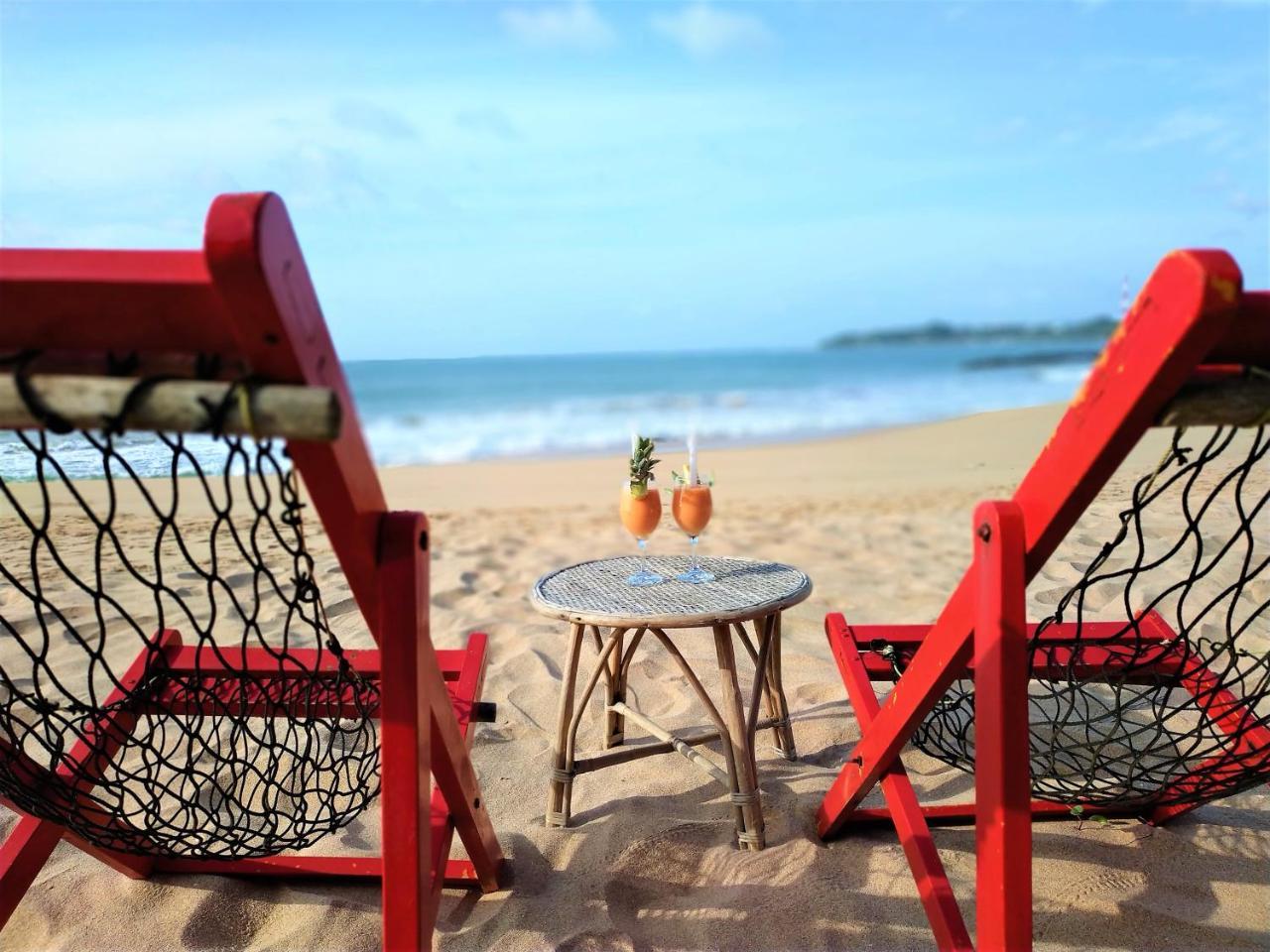 Asha Beach & Spa Тангалла Экстерьер фото
