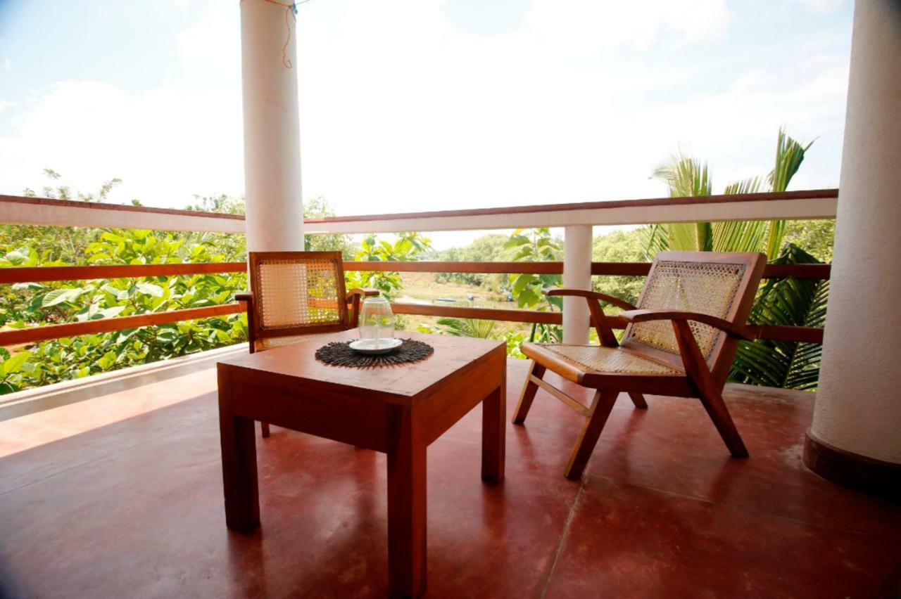 Asha Beach & Spa Тангалла Экстерьер фото